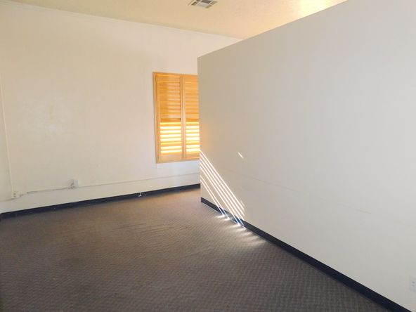 805 E Main St, Farmington, NM 87401